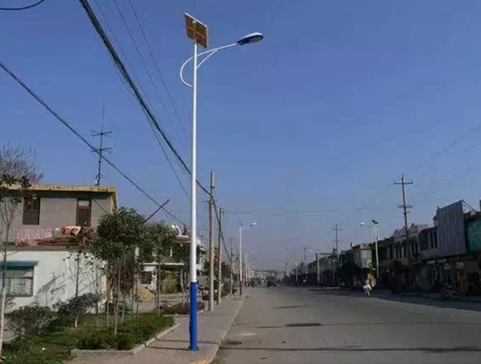 太陽(yáng)能路燈 太陽(yáng)能道路燈 南德太陽(yáng)能