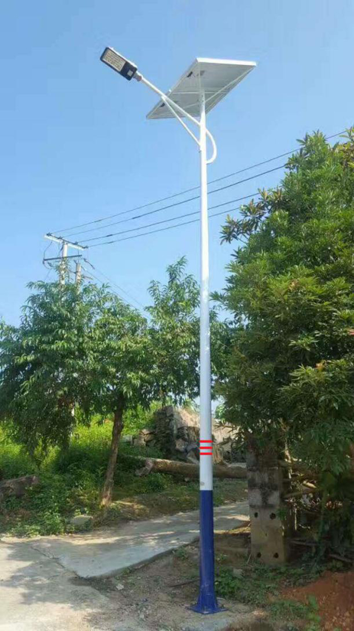 農(nóng)村太陽能路燈 LED太陽能路燈 南德太陽能路燈