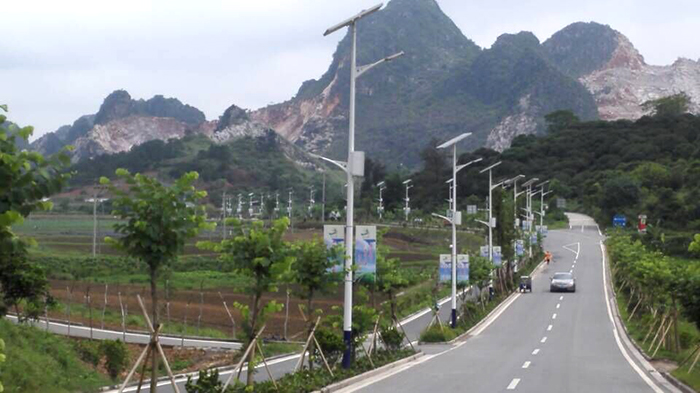 中山南德太陽能路燈路燈廠家 新農(nóng)村建設(shè)路燈供應(yīng)商