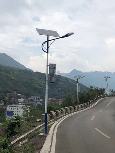 太陽能路燈照亮山西鄉(xiāng)村夜 從細扶持見真情