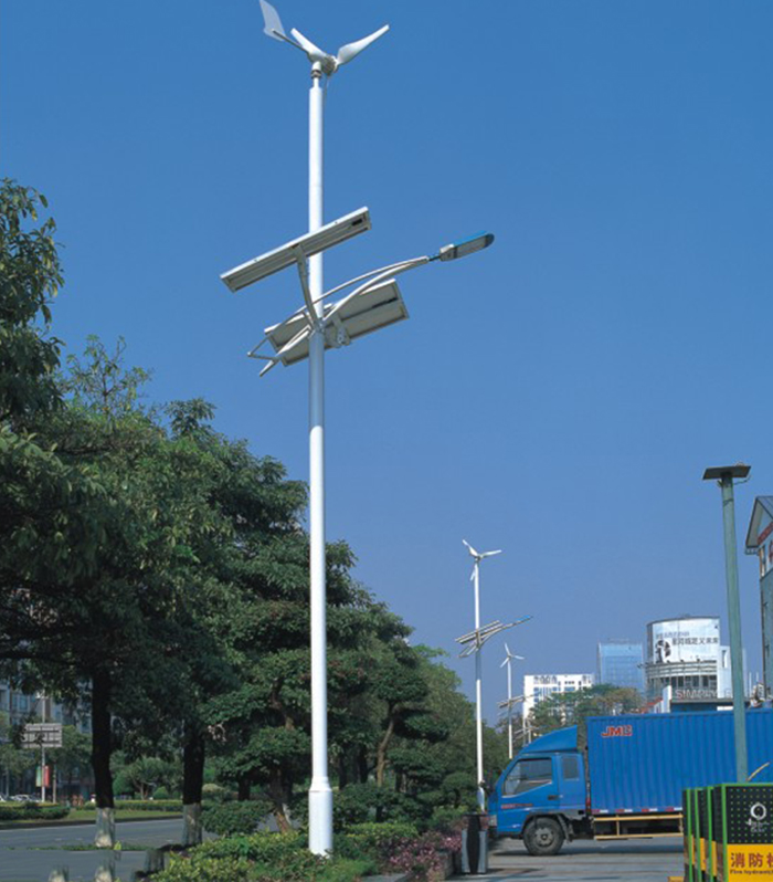 太陽能風光互補路燈 南德太陽能路燈 太陽能路燈廠家