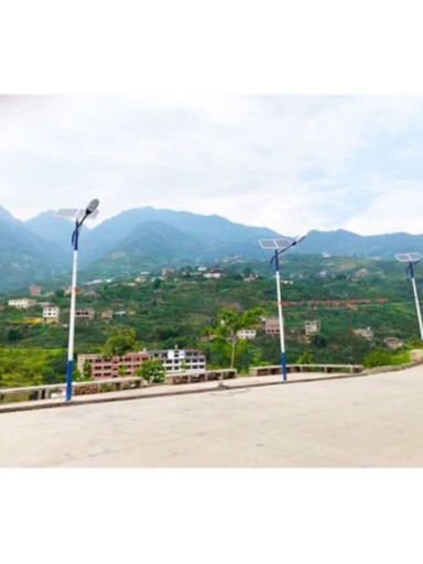 金刀峽鎮(zhèn)西山環(huán)路沿線太陽能路燈項目